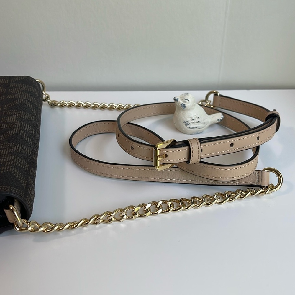 Micheal Kors Large Jet Set Travel Crossbody w/ Pocket for Smartphone - Brown - Picture 14 of 16